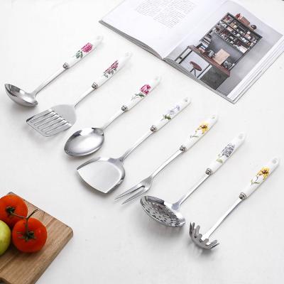 China Durable Ceramic Handle Design Stainless Steel Cookware Set Hot Sale Kitchen Utensils for sale