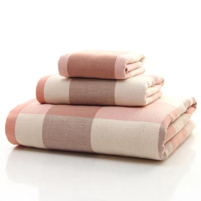 China QUICK DRY Checkered Pattern Towel Set Cotton Bath Towel for sale