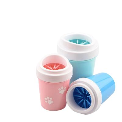 China 2021 Viable Hot Selling High Quality Portable Dog Paw Wash Cleaner Pet Feet Cup Remover Dog Paw Wash Cleaner for sale