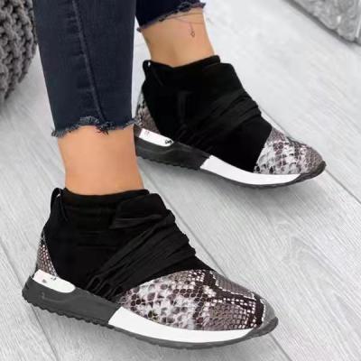 China Fashion Trend New Fashion Trend Running Shoes Platform Cushioned Women's Breathable Sneakers Sports Large Size Casual Shoes for sale