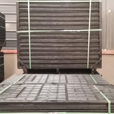 China Pig Farm Sow Cast Iron Slat Floor Pig Slat Flooring for sale