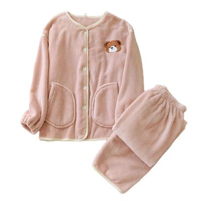 China Thermal Factory Direct Sales Of Casual Warm Coral Fleece Around The Neck Bear Couples Paragraphs Breathable Sweat-absorbency Pajamas Set for sale