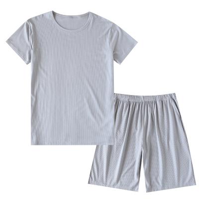 China High quality casual t-shirt and shorts summer 2022 thermal solid color round neck set men 100% cotton two-piece for sale