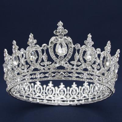 China Wedding Hair Accessories Luxury Crystal Bridal Crown Headpiece Wedding Accessories Round Stage Runway Jewelry for sale