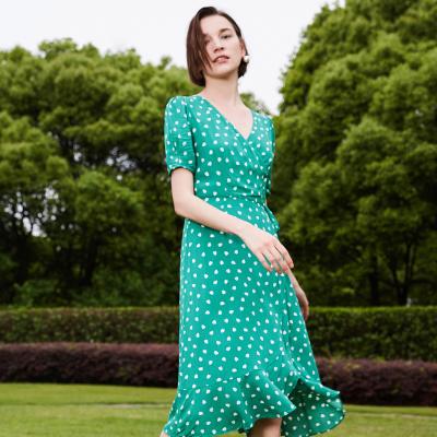 China Naivee Viable Summer French Style Breathable Wraped Hepburn Green Dot Women Dress for sale