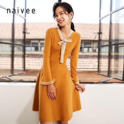 China Naivee Breathable Winter Ginger Contrast Bow Knitted Dresses Women Knit for sale