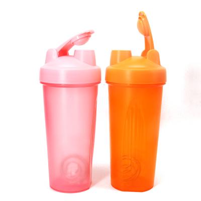 China Viable bulk purchase 0.5L China drinking plastic gym joyshaking for gym plastic shaking water bottle for sale