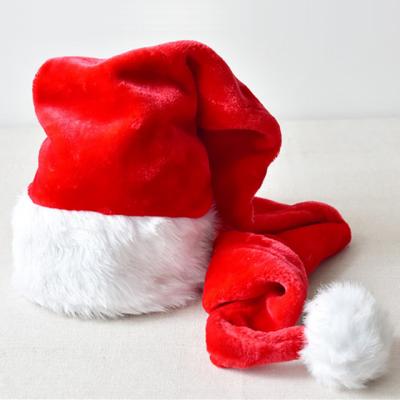 China Plush Size Quality Winter Knitted Red White Santa Hat Merry Christmas Santa Claus Hat Plush Christmas Decorations for sale