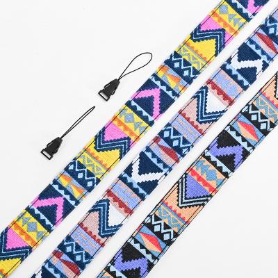 China Light Weight Fashion Camera Strap Multi-Functional Camera Strap Lightweight Comfortable Breathable Geometric Sturdy Colorful Adorable Pattern for sale