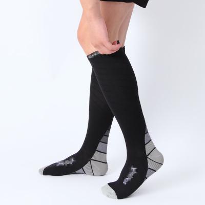 China Quality Breathable Classic Black Classic Boys Anti Slip OEM Compression Gym Sports Socks for sale