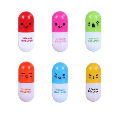 China Funny Promotional Vitamin Pill Form Mini Plastic Retractable Capsule Ball Pen for sale