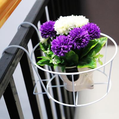 China European Desktop Style Tower Metal Iron Wire Cocos Coating Garden Flower Potted Plant Stand for sale