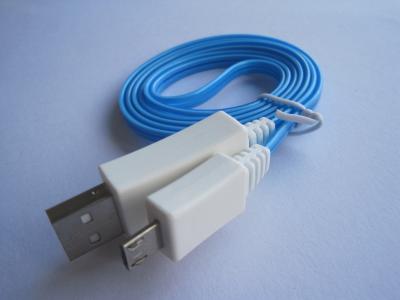 China Buntes flaches Mikro-USB-Kabel für HTC, Samsung, usb-Ladegerätkabel zu verkaufen