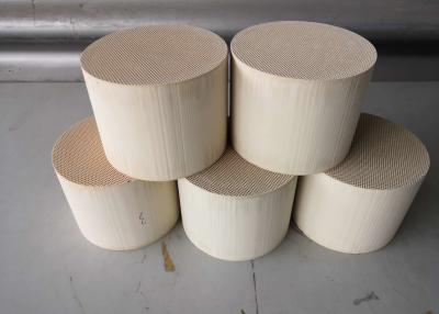 China Monolithic Ceramic Catalyst Support Material for sale