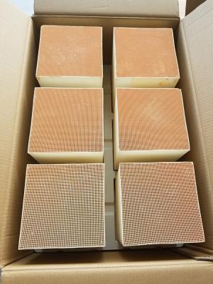 China Honeycomb Ceramic Monolithic Catalyst Washcoat Palladium Landfill Gas Generator Scr Reduction for sale