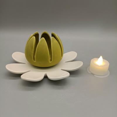 China Flower Design Handcraft Good Quality Porcelain Tealight Holder Flower Candle Holder For Home Decoration for sale