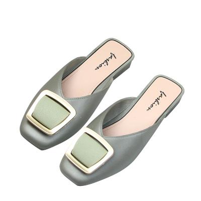 China New Spring Factory Direct Selling Spring Fashion Trend Half Square Plastic Main Buckle Flat Lazy PVC For Women's Shoes for sale