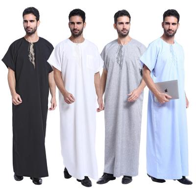 China Customerized Hot Sale Muslim Men Embroidery Thobes Saudi Arabia Long Silk Nightgown Dress Short Sleeve Solid Round Collar Retro Robe Abaya for sale