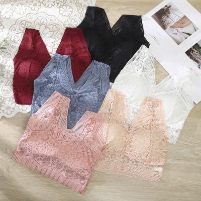 China Wholesale Summer Traceless QUICK DRY Plus Bra No Steel Ring Plus Size Women Halter Camisole Top V-Neck Vest Lace Chest Wrap Beautiful for sale