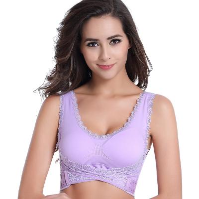 China New Style Frontline QUICK DRY Adjustable Cross Side Buckle Seamless Lace Bra Plus Size Padded Sports Bra for sale