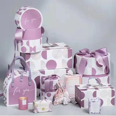 China OEM Thank You Gift Paper Box Polkadot Cardboard Gift Packaging Box For Perfume for sale