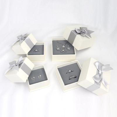 China Gathe Custom White Cardboard Jewelry Boxes For Ring Bracelet Earring Necklace Box for sale