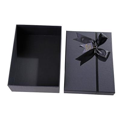 China Valentine'S Day Christmas Gift Packing Box Black Cardboard Lipstick Perfume Box for sale