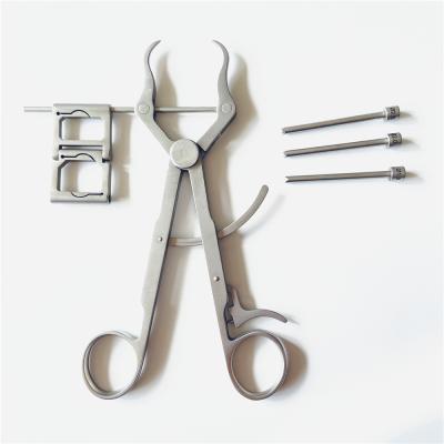 China Trauma Operation Peking Veterinary Orthopedic Point To Point Locking Plate Holding Forceps Stainless Steel for sale