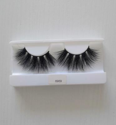 China Private label eyelash packaging box 25mm natural soft wholesale custom 3d mink eyelashes free sample false mink lashes seller for sale