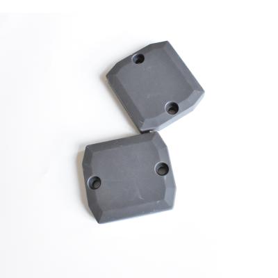 China Reliablerfid 865-928MHz RFID Tracking Waterproof Application Industrial Equipment UHF Hard On Metal Tags for sale