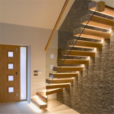 China Low Price Contemporary Floating Iron Staircase Oak Wood Staircase Solid Modern Design for sale