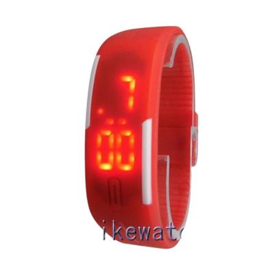 China Best Auto Date Gifts For Teenagers Fitness Sports Stylish Ladies Digital Led Watch for sale