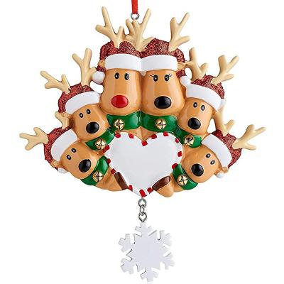 China 2-6 Heads Factory Direct Sale Cute Elk Pendant DIY Resin Crafts Custom Christmas Tree Pendant for sale