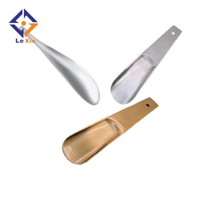 China Factory Customized Fashionable Creative Household Shoe Slipper Shoehorn Metal Alloy Hand Held Shoehorn for sale