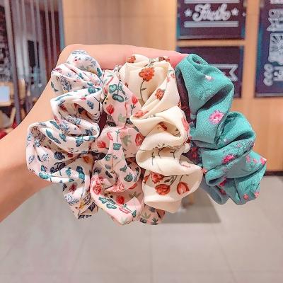 China Wholesale Hair Plug Customize Style Floral Satin Hair Bands Silk Elastic Scrunchies for sale