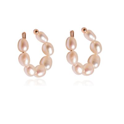 China Simple and fashion Haiyang kleine oorbellen hoepel freshwater pearl earrings women earrings circle c shape cuff earrings free sample for sale