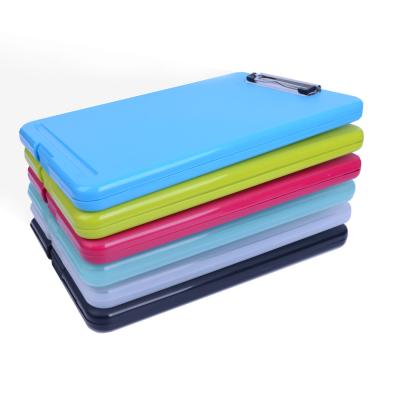 China vigorous & Hot Sale Letter Eco-friendly A4 Size Waterproof Plastic Foldable Low Profile Heavy Duty Clip Side-Opening Storage Nursing Clipboard for sale