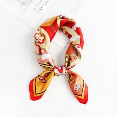 China 2021 Winter Sale Best Fashion 70cm Scarf Women Girls Square Scarf Printing for sale