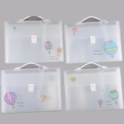 China Eco-friendly Office File Stationary A4 PP Bag Plastic Expanding Plastic Expanding Folder With Handle for sale