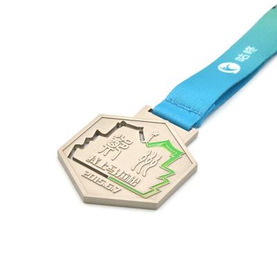 China Donguan Factory Custom Logo Award Medals With Ribbon Marathon Metal Sports Recycling Zinc Alloy Running Medal for sale