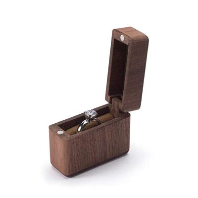 China 100% New Design Rectangle Handmade Durable Smooth Brown Surface Solid Wooden Ring Boxes Slim for sale