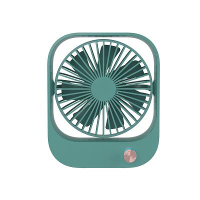 China Hotel New Design Rotation Rechargeable Adjustable Portable Mini Fan Table Fan for sale