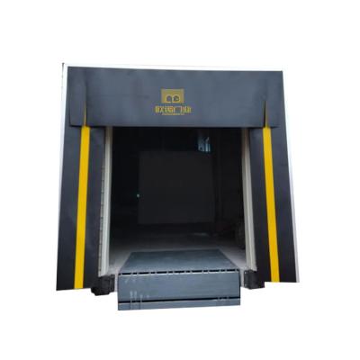 China Modern Automatic Industrial Dock Shelter Dock Overhead PVC Sponge Door With Seals for sale