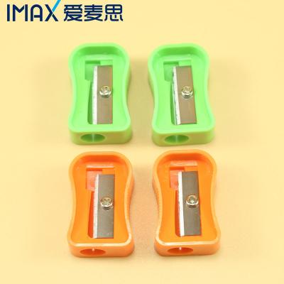 China Small modern economical circular head pencil sharpener with kinds of colors for sale