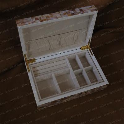 China BROOM Jewelry Organizer Box Jewelery Storage Luxury Functional Natural Freshwater Case For Ring Earring Necklace for sale