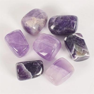 China Pedra natural de Crystal Reiki Polished Amethyst Tumbled da cura à venda