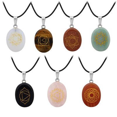 China Yoga grabada Chakra Crystal Precious Stone Pendants del collar 22×28 milímetro en venta