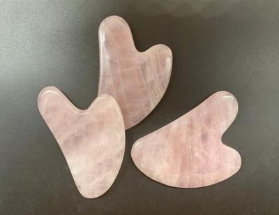 China El 100% Rose Quartz Gua Sha Plate natural para la eliminación del edema en venta