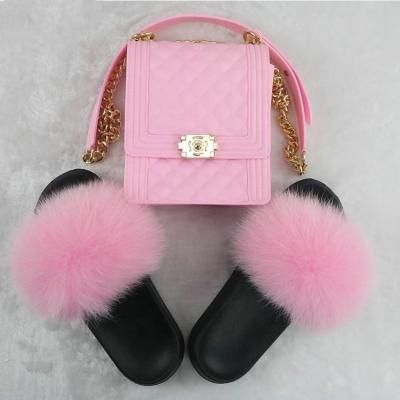 China 2020 Anti-slippery Hot Sale Clips Purses Fur Slide Hairy Slide Fur Slipper Purse Sets For Women for sale