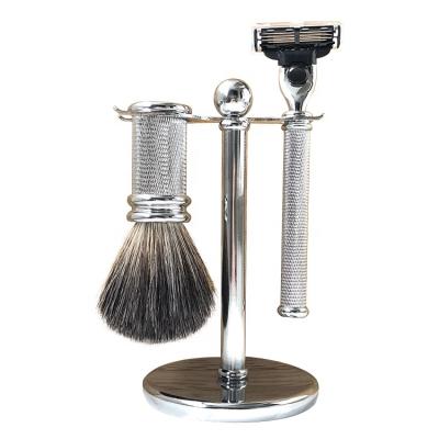 China Best Price Chrome Brush Shaving Hair Badger Triple Blade Blades Razor Set Non-Slip Triple Metal Handle for sale